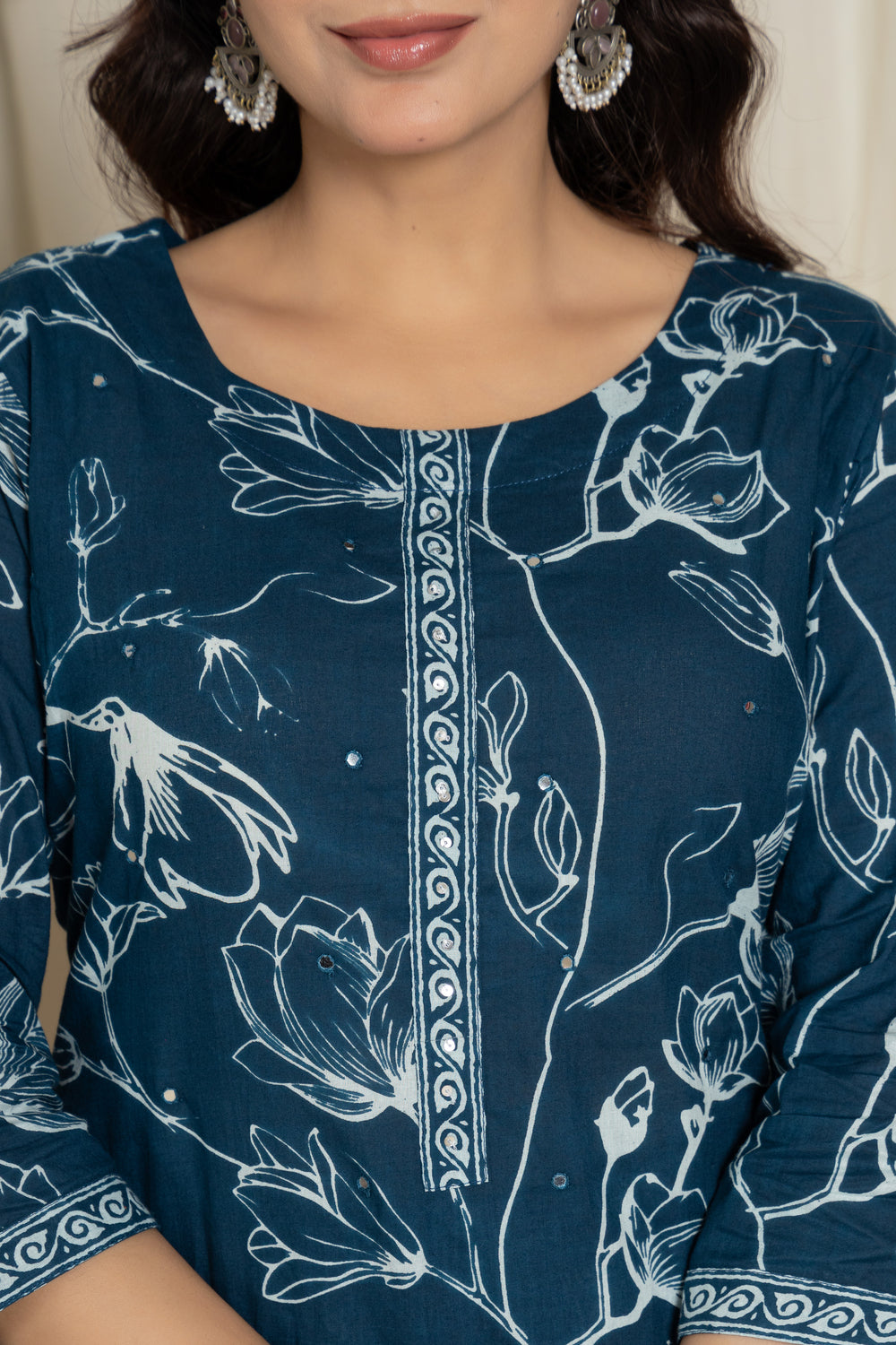 Elevate Botanical Printed Ethnic Kurta Set