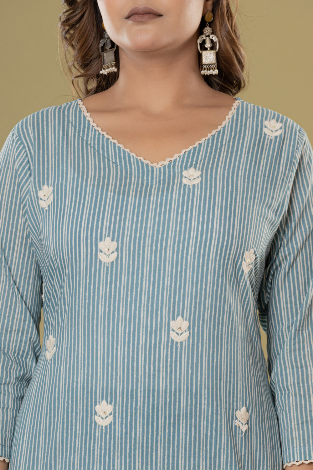 Elevate Embroidered Stripe Cotton Kurta Pant Dupatta Set