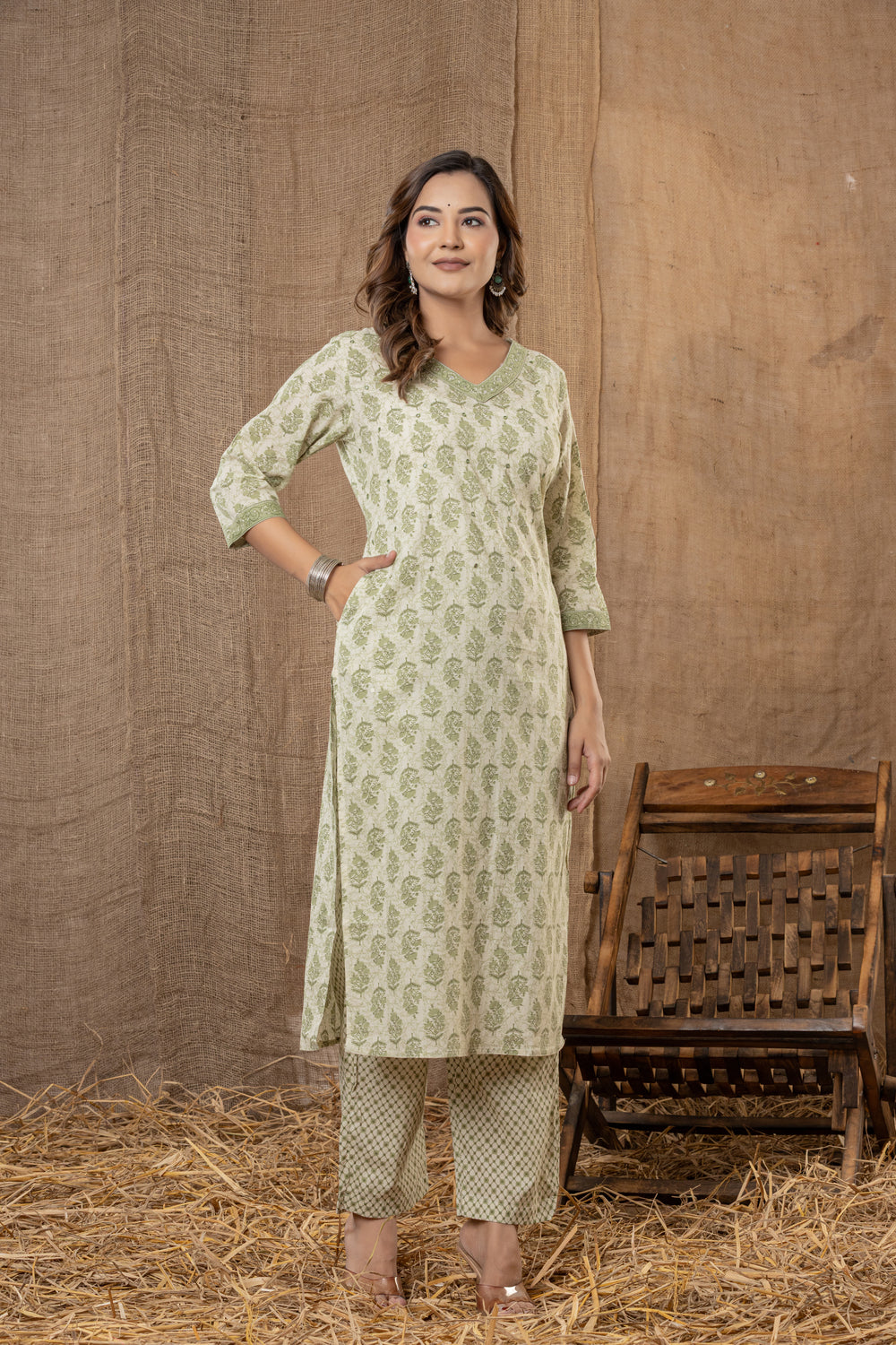 Elevate Ethnic Leaf Motif Women’s Kurta Set