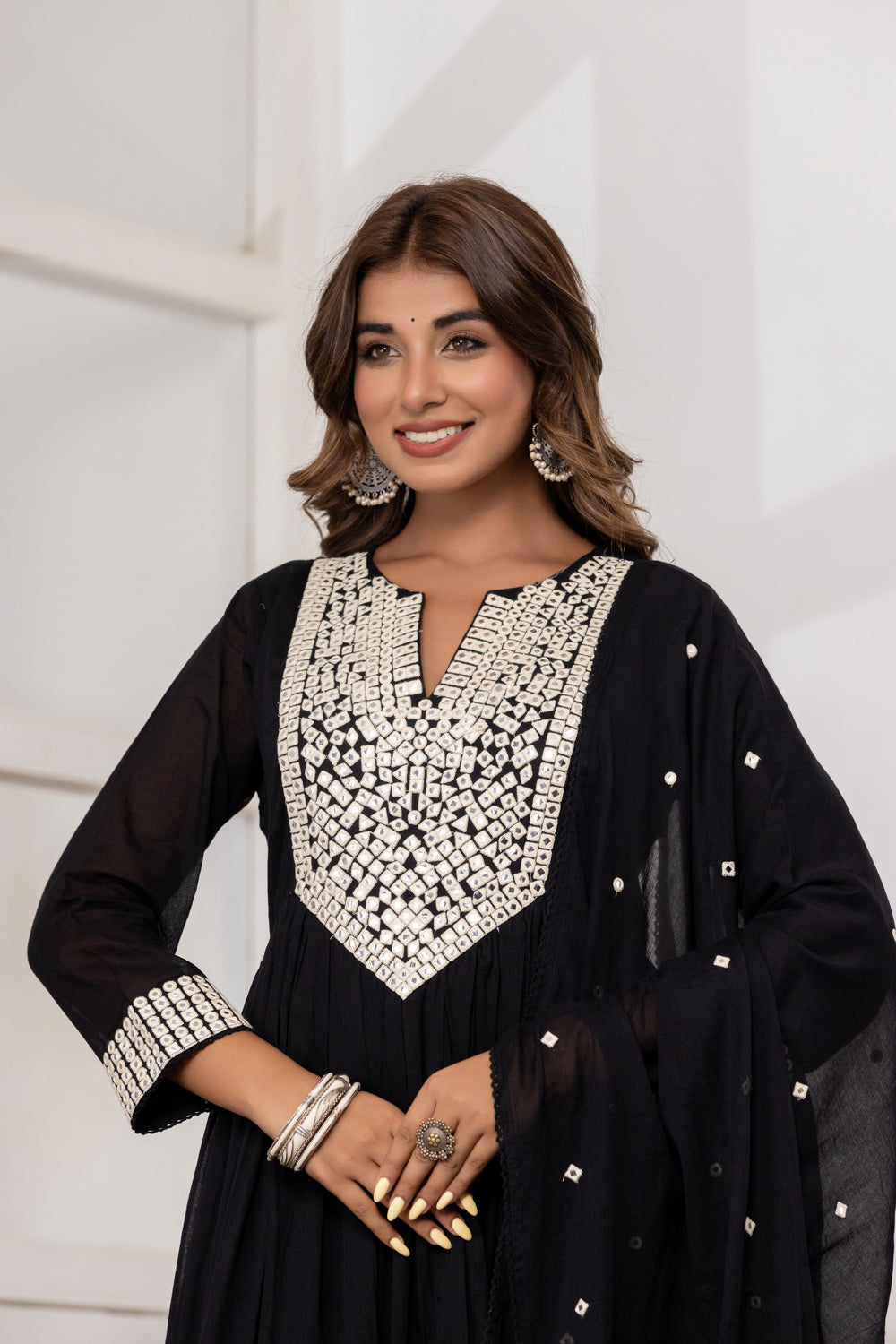 Soul Armor Embellished V-Neck Anarkali Kurta Set