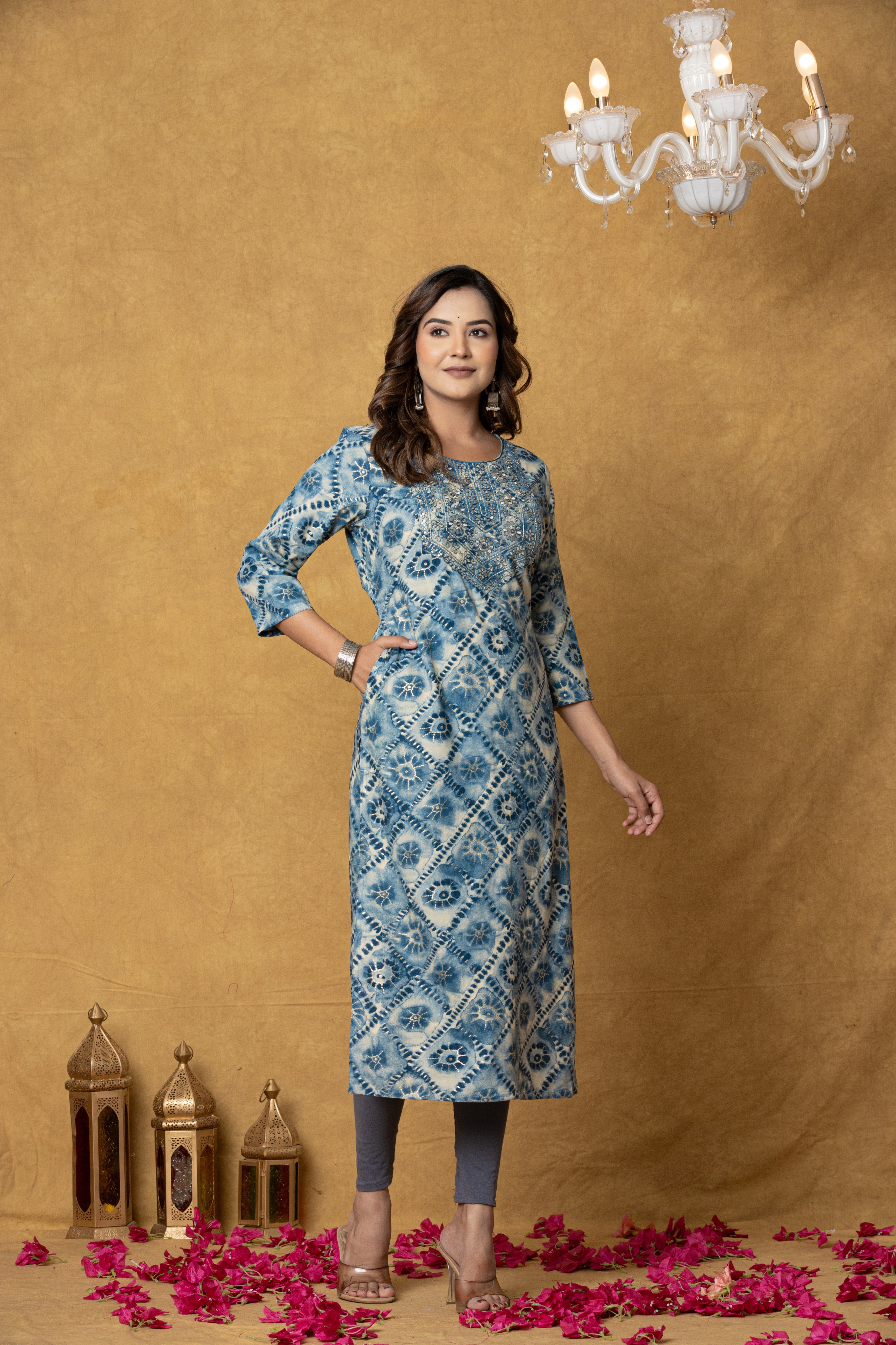 Elevate Geometric Pattern Printed Straight Kurta