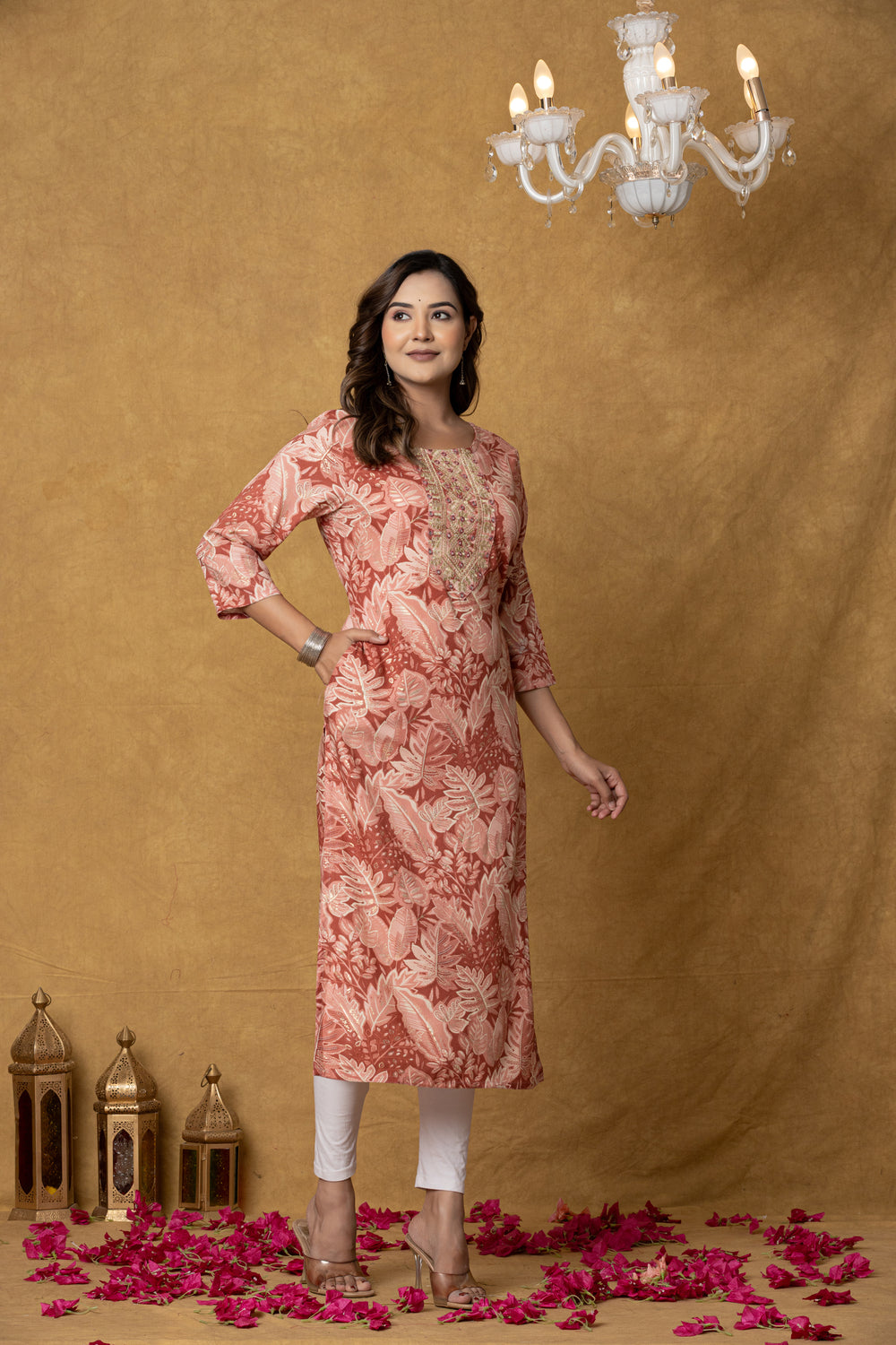 Elevate All-Over Leaf Print Straight Fit Kurta