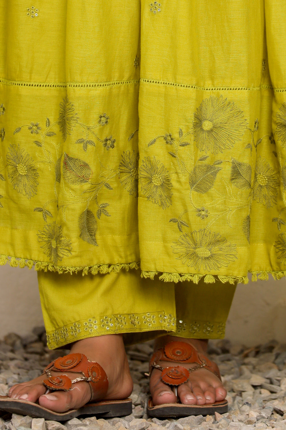 Soul Armor Embroidered Anarkali Kurtaa Set