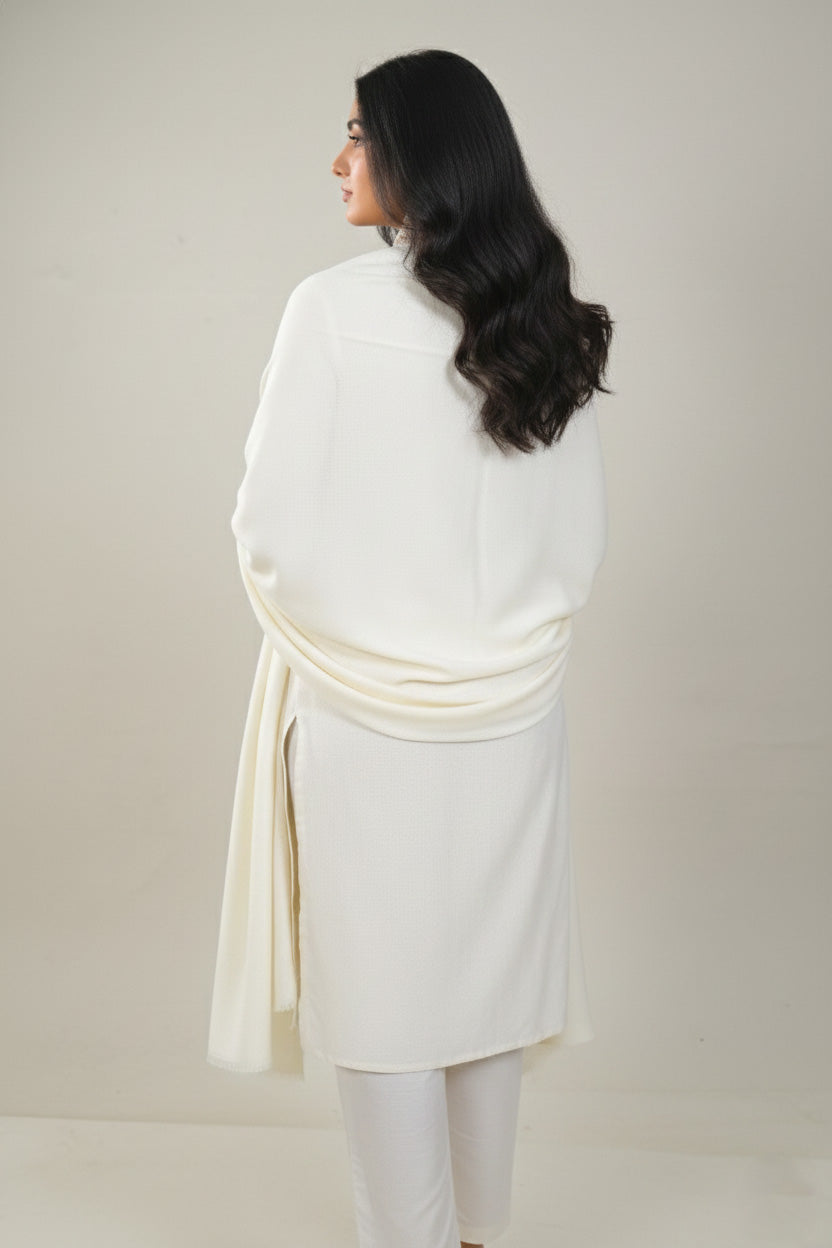 Elevate Elegant Solid Woolen Shawl