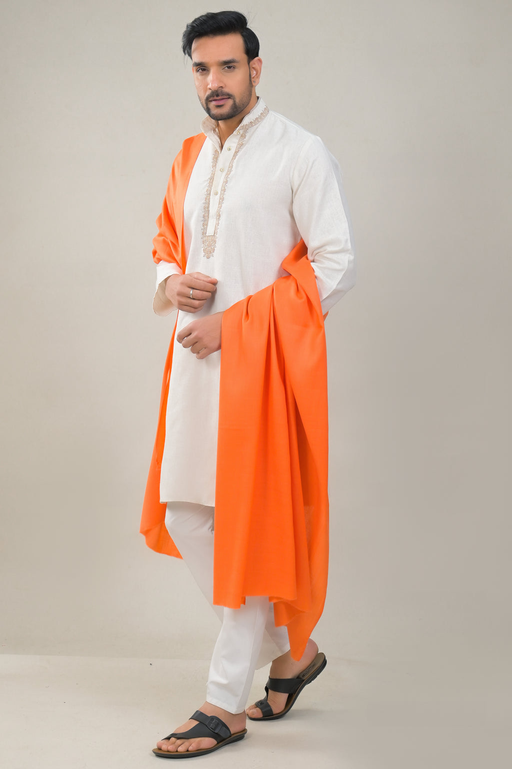 Elevate Elegant Solid Woolen Shawl