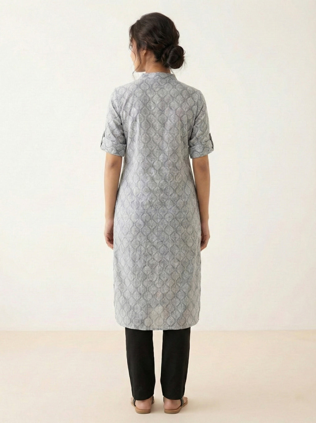 Soul Armor Ladies Printed Mandarin Collar Half Sleeve Kurti with Button Front Style