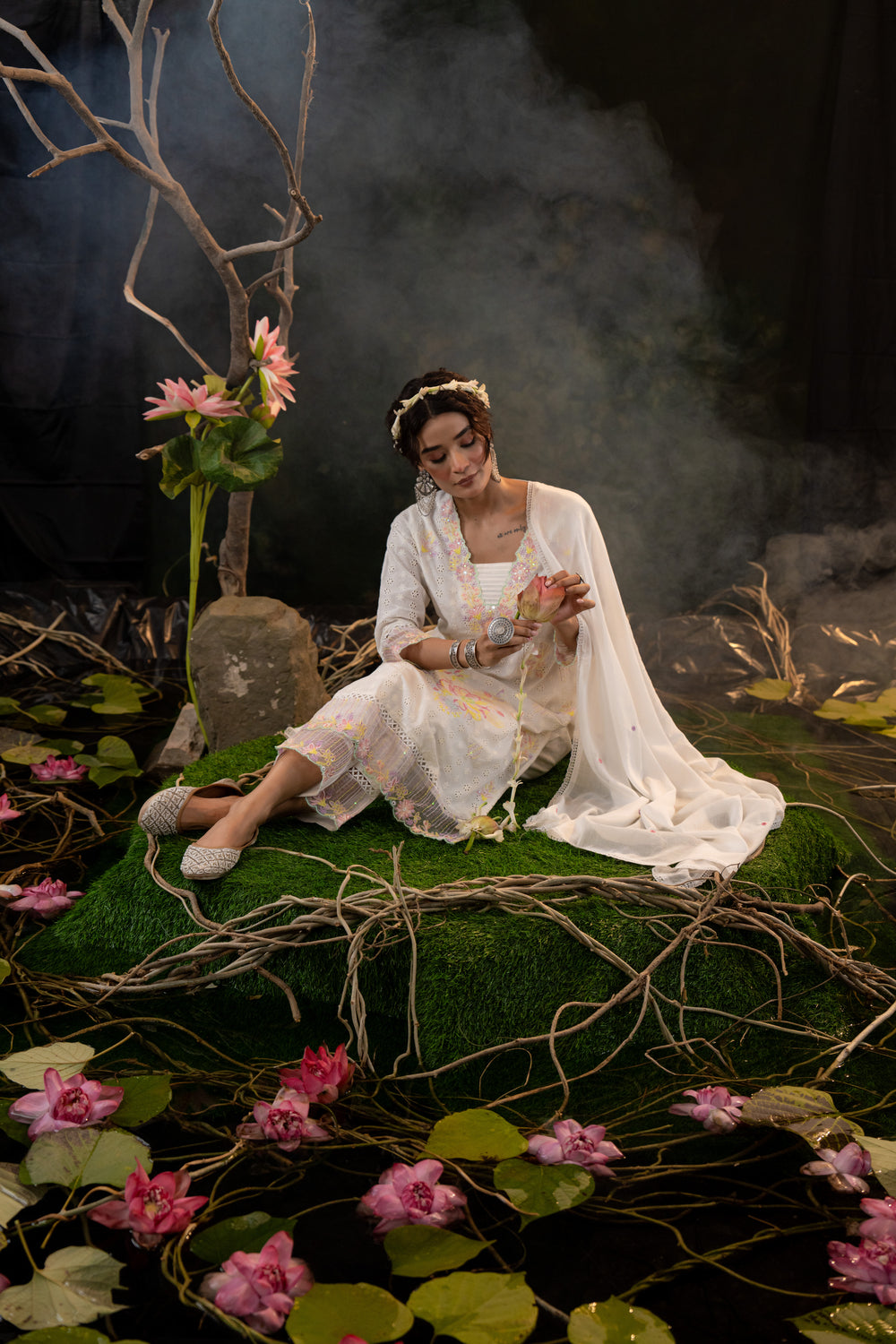 Soul Armor Floral Embroidered Kurta Set