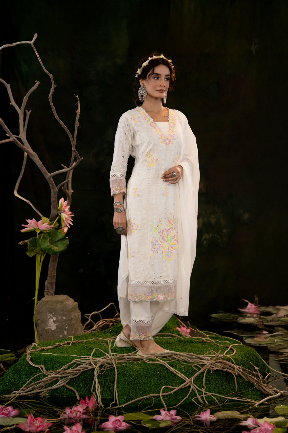 Soul Armor Floral Embroidered Kurta Set