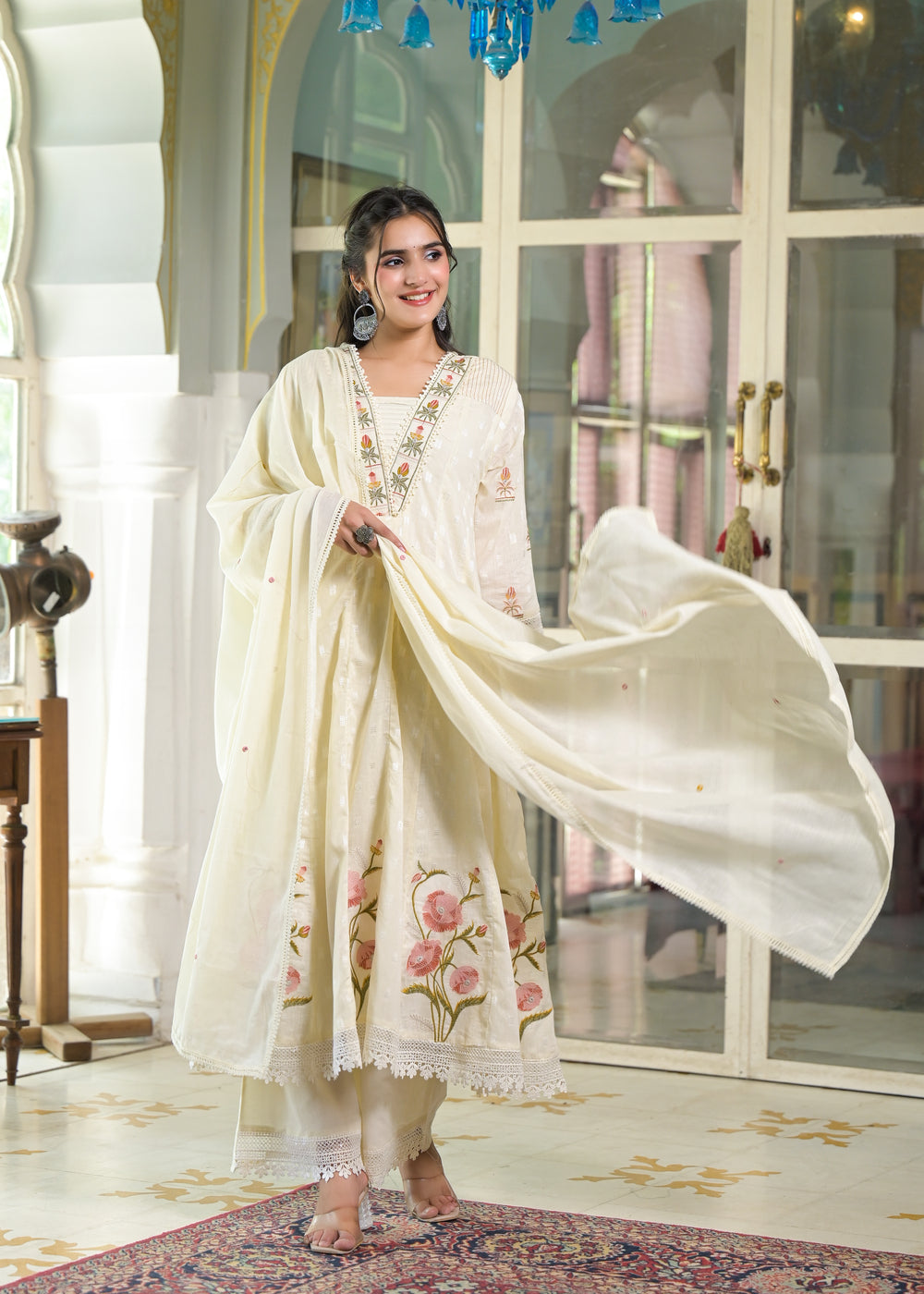 Soul Armor Elegant Embroidered Kurta Set