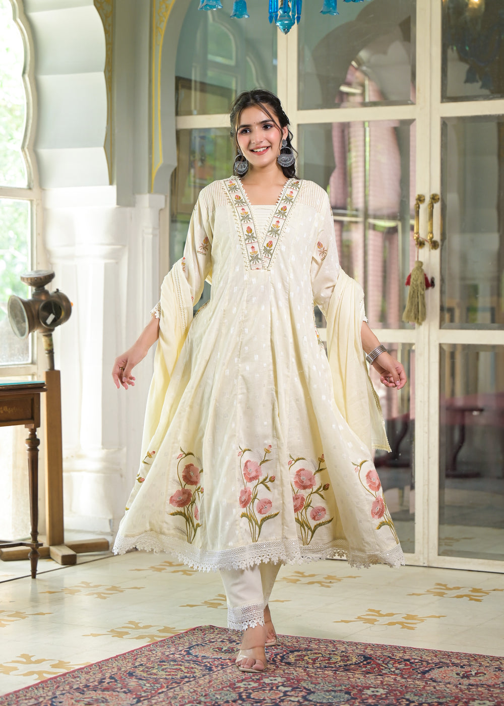 Soul Armor Elegant Embroidered Kurta Set
