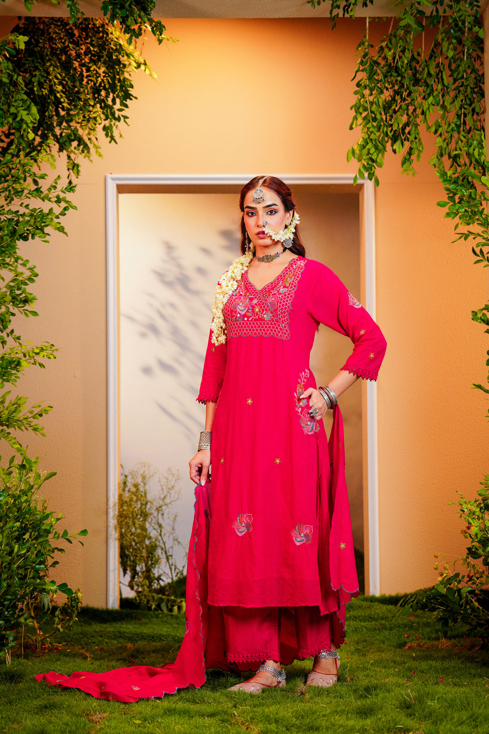 Soul Armor Ethnic Embellished Kurta Set