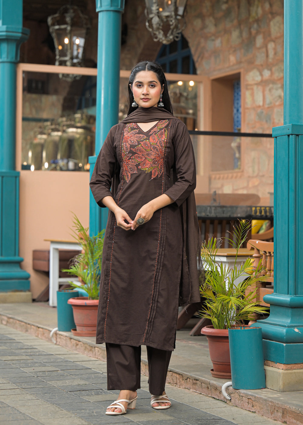 Soul Armor Straight Embroidered Kurta Set