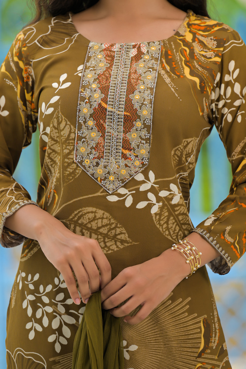 Soul Armor Floral Design Straight Kurta Set