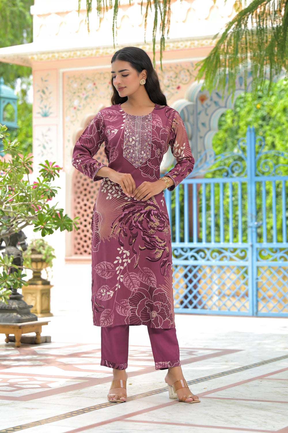 Soul Armor Floral Design Straight Kurta Set