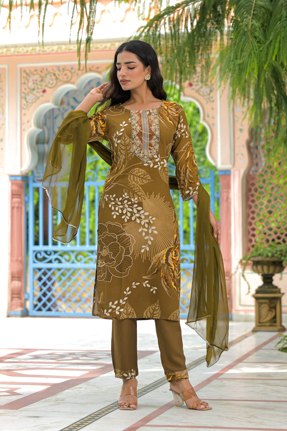 Soul Armor Floral Design Straight Kurta Set