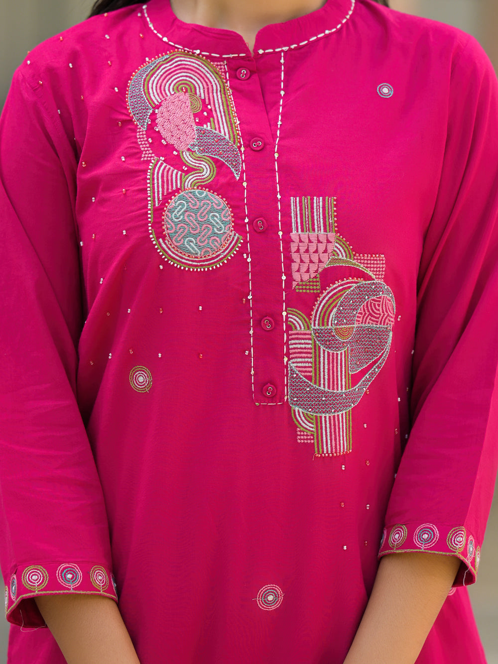 Soul Armor Solid Embroidered Kurta Set
