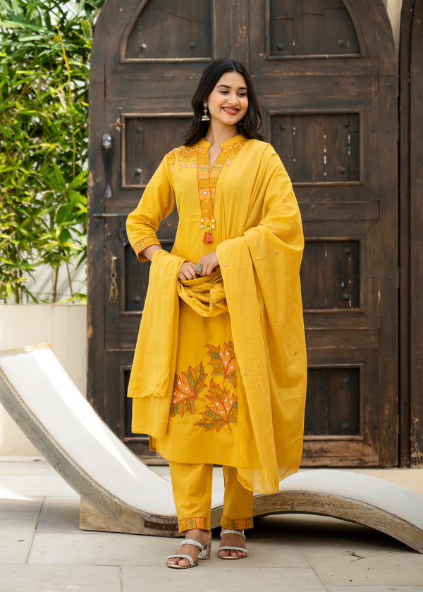 Soul Armor Stylish Neck Embroidered Kurta Set with Pant & Dupatta