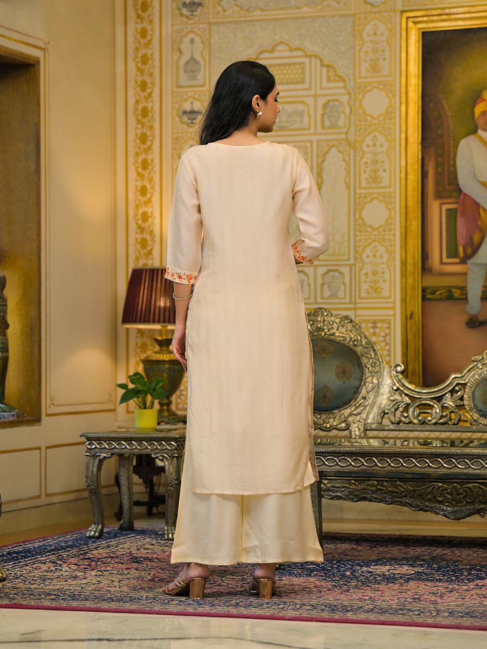 Soul Armor Luxury Floral Printed Kurta Set