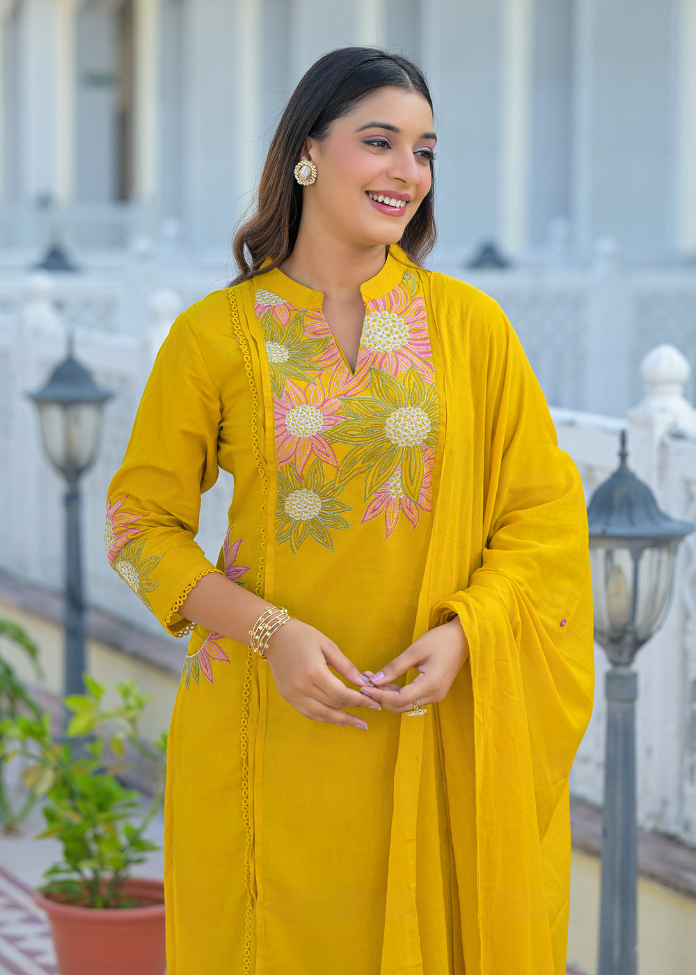Soul Armor Designer Embroidery Work Kurta Set