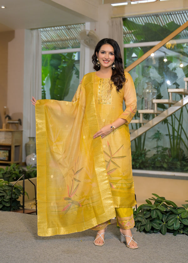 Soul Armor Printed Kurti Pant Dupatta Set