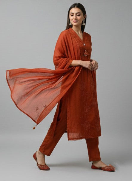 Soul Armor Ladies 3 Piece Kurti Set Featuring Embroidered Kurta, Bottom and Dupatta