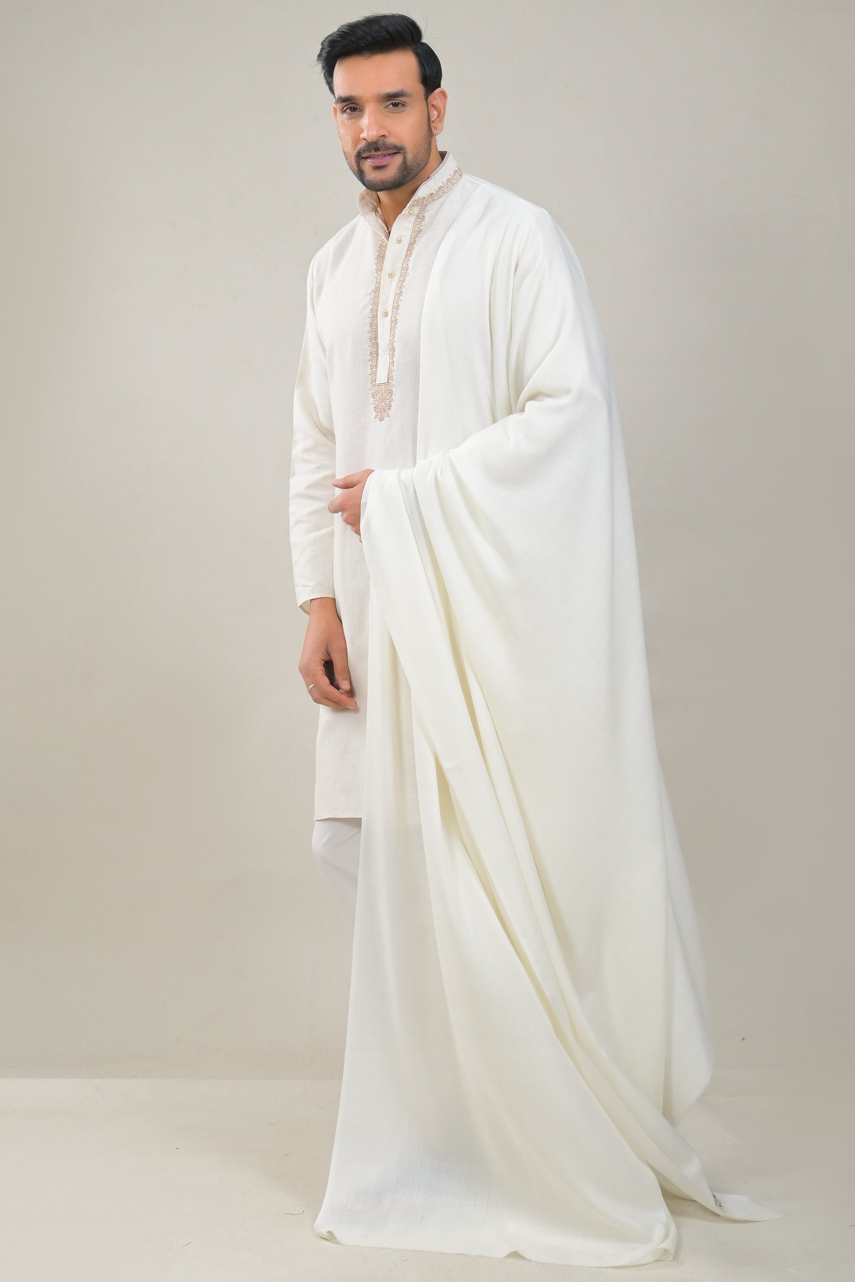 Elevate Classic Plain Woolen Shawl