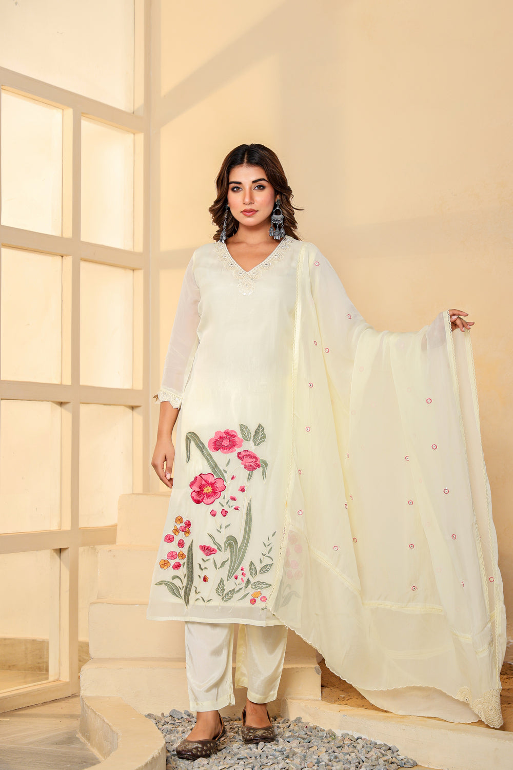 Soul Armor Floral Embroidered Straight Kurta Pant Dupatta Set