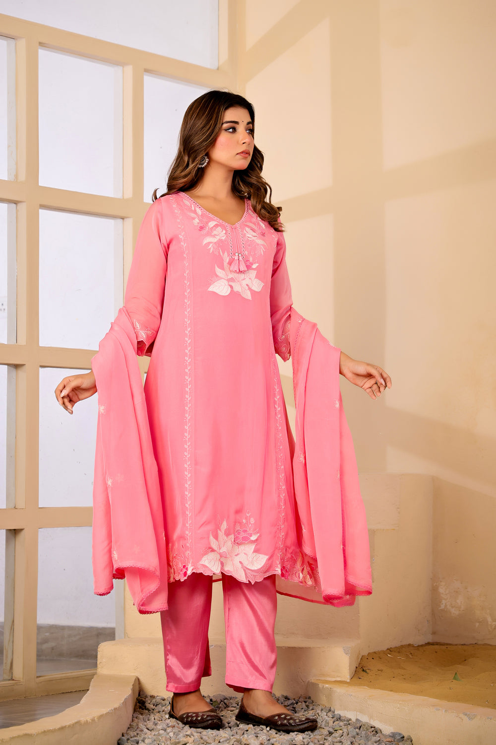 Soul Armor Floral Embellished Straight Kurta Set