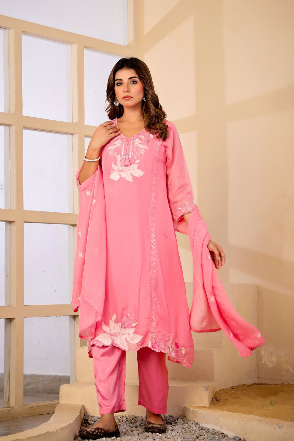 Soul Armor Floral Embellished Straight Kurta Set