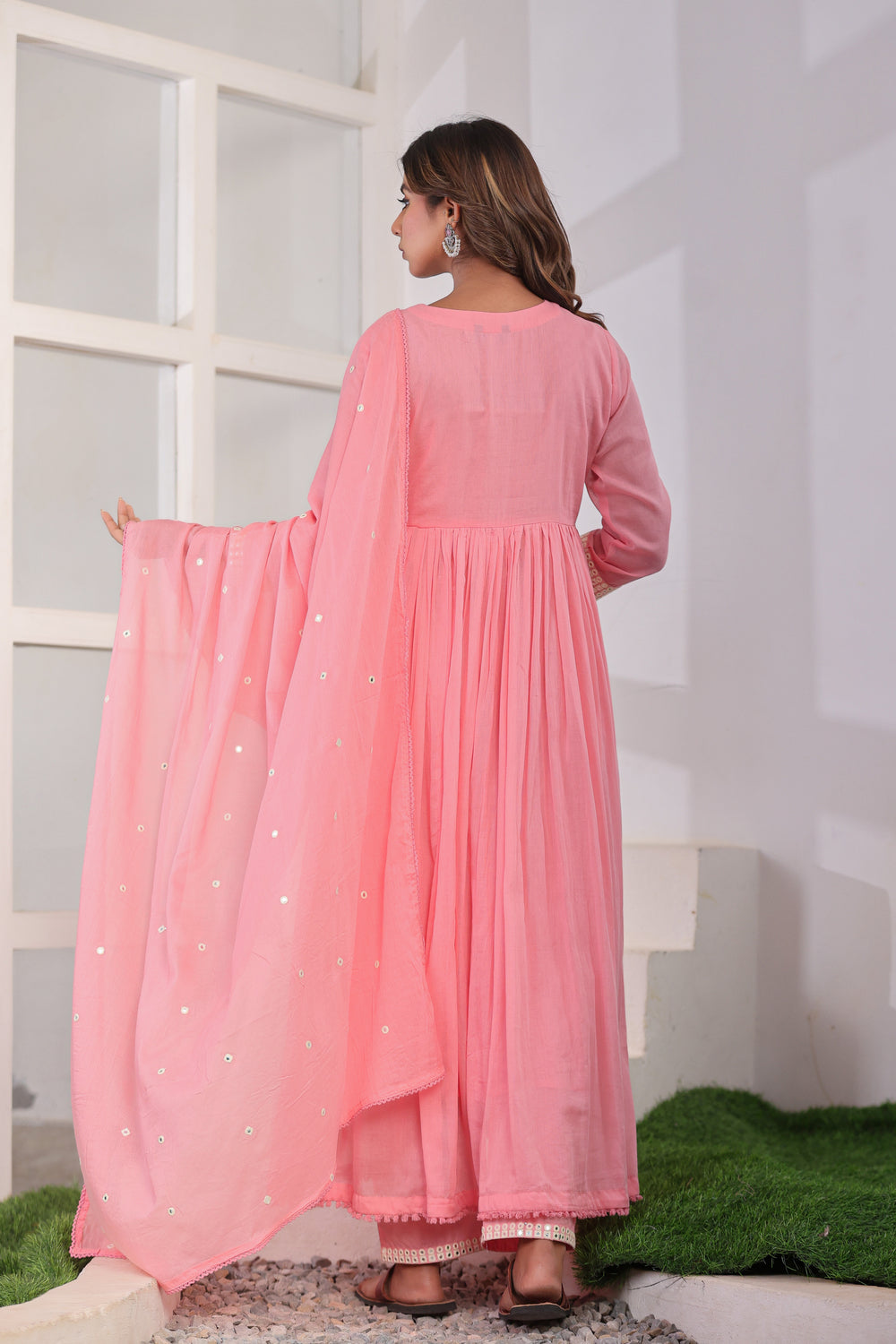 Soul Armor Embellished V-Neck Anarkali Kurta Set