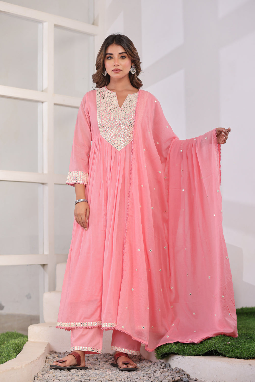 Soul Armor Embellished V-Neck Anarkali Kurta Set