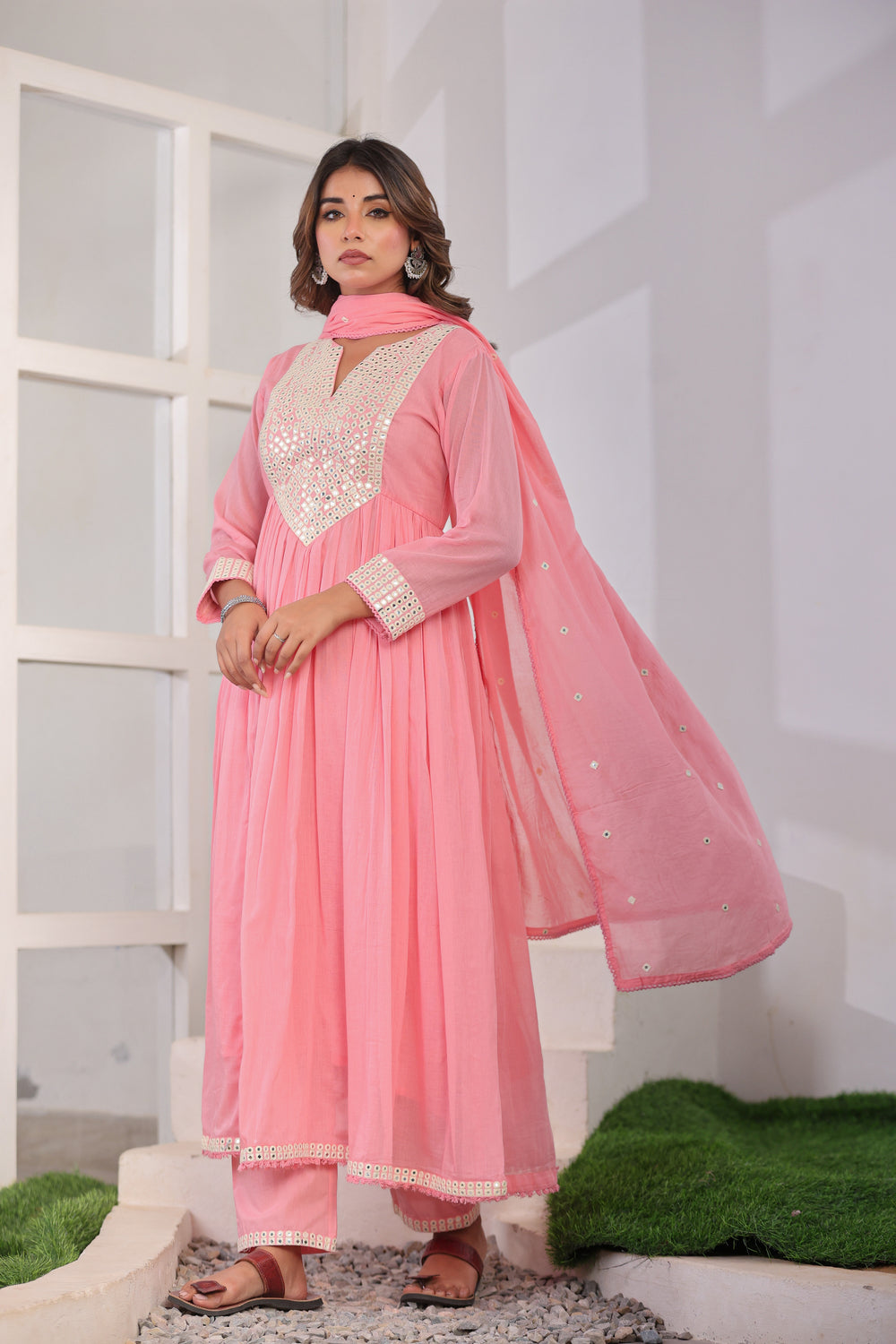 Soul Armor Embellished V-Neck Anarkali Kurta Set