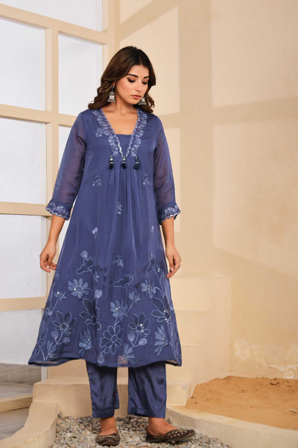 Soul Armor Floral Embellished Straight Kurta Set