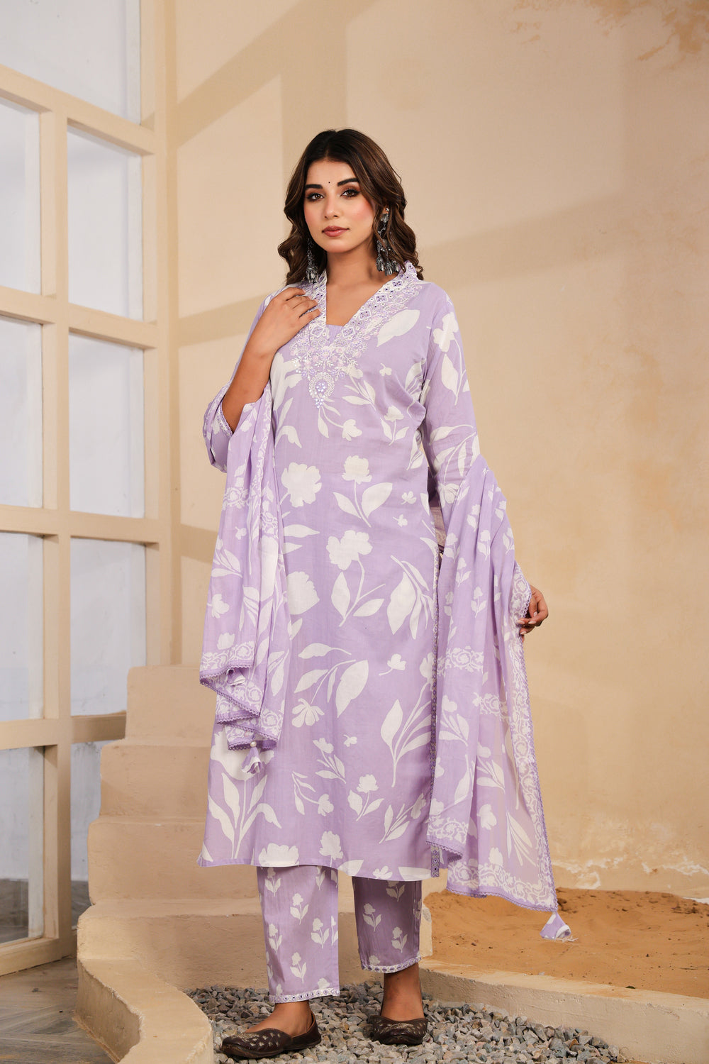 Soul Armor Ethnic Motif Printed Kurta Pant Dupatta Suit Set