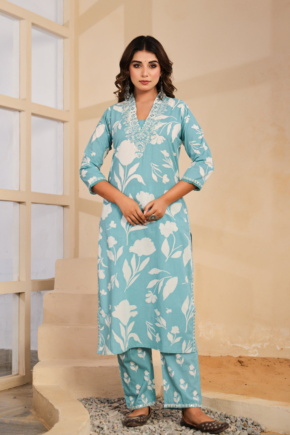 Soul Armor Ethnic Motif Printed Kurta Pant Dupatta Suit Set