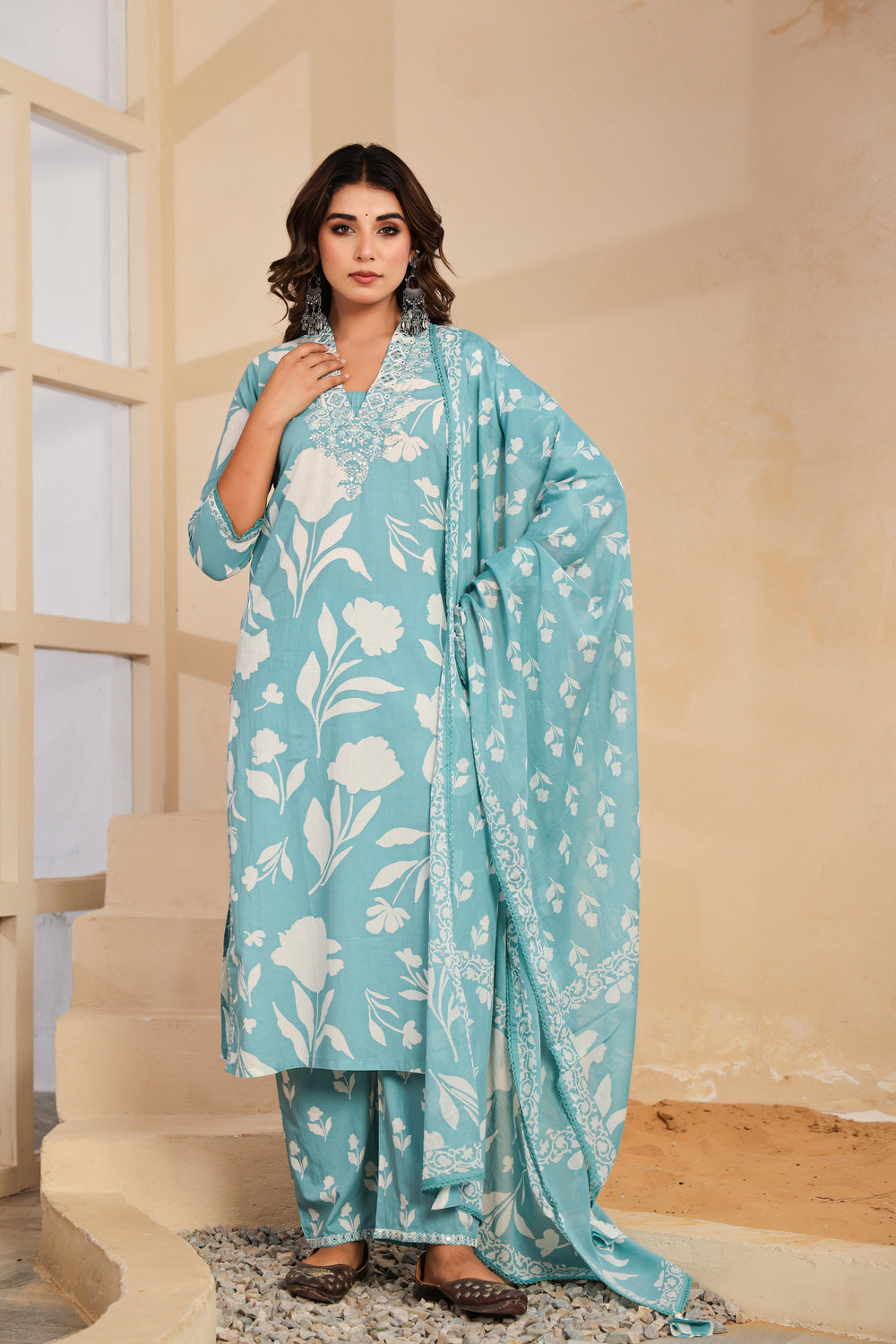 Soul Armor Ethnic Motif Printed Kurta Pant Dupatta Suit Set