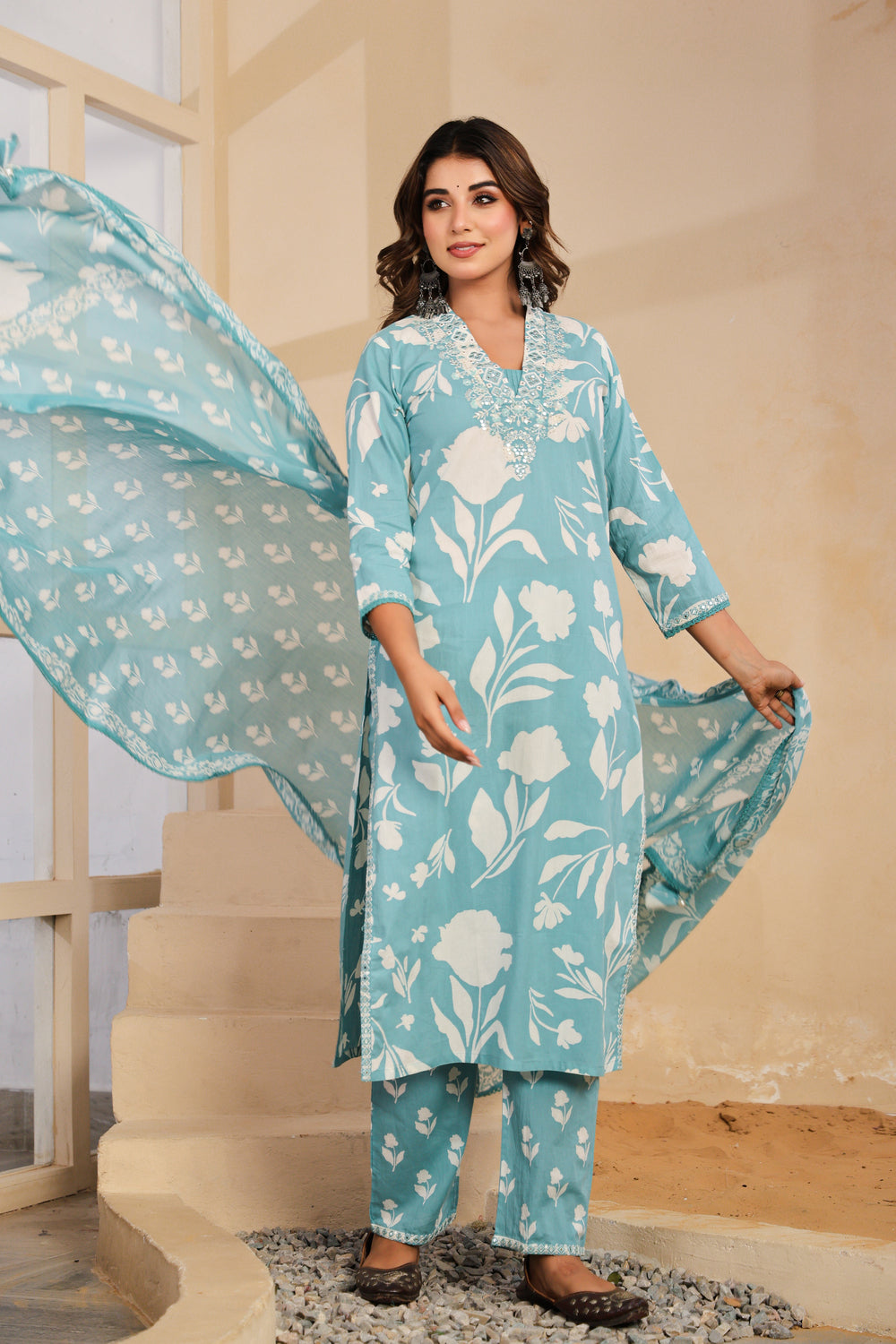 Soul Armor Ethnic Motif Printed Kurta Pant Dupatta Suit Set