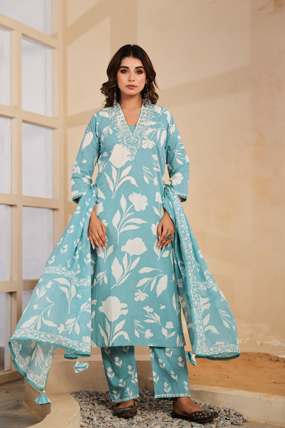 Soul Armor Ethnic Motif Printed Kurta Pant Dupatta Suit Set