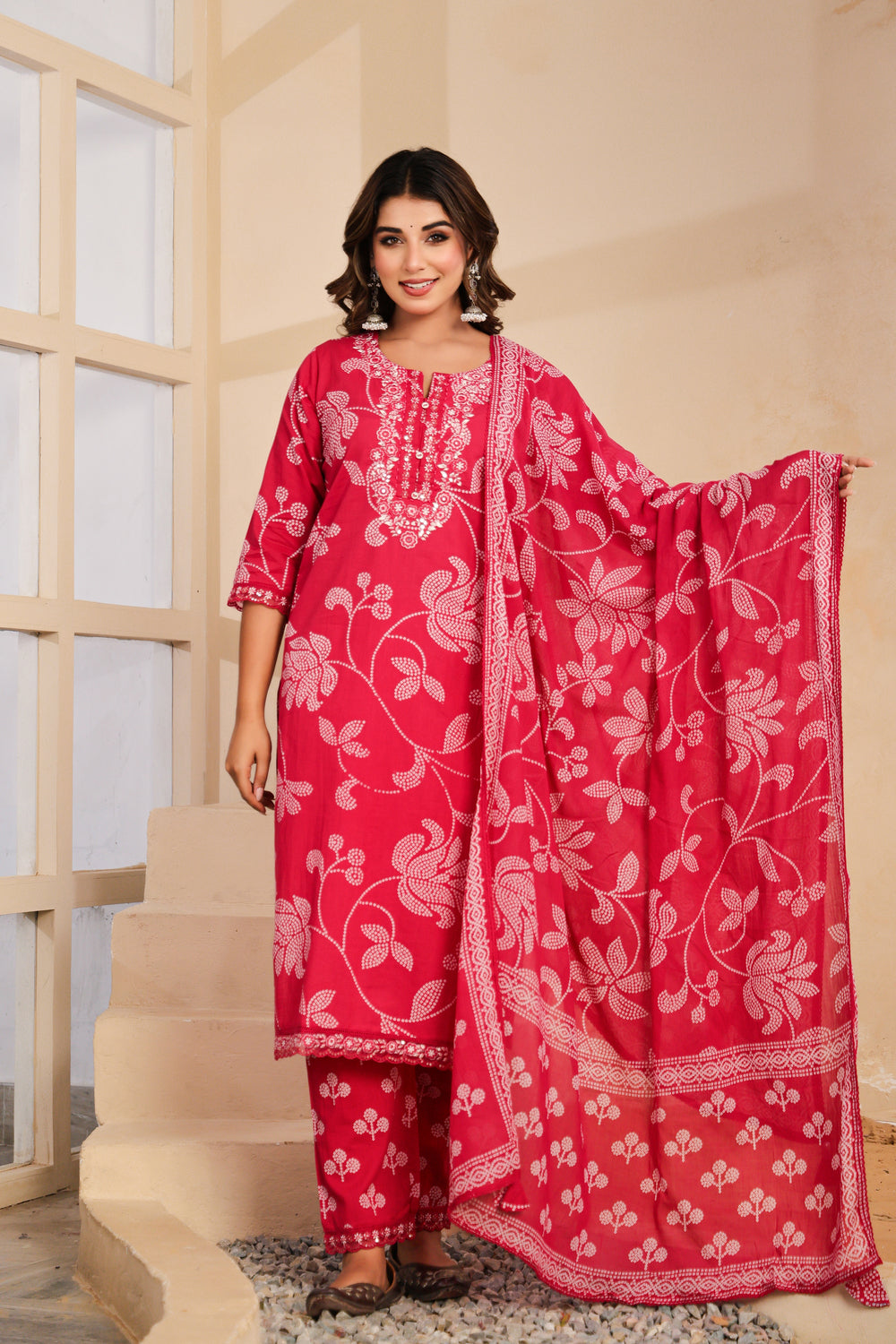 Soul Armor Floral Printed Kurta Pant Dupatta Set