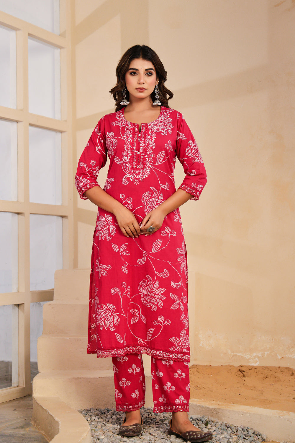 Soul Armor Floral Printed Kurta Pant Dupatta Set