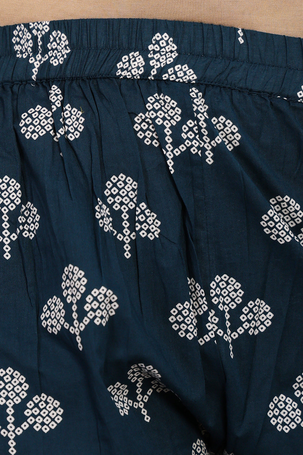 Soul Armor Floral Printed Kurta Pant Dupatta Set