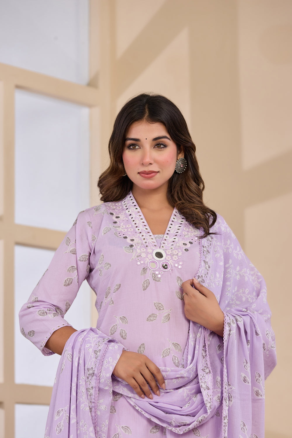 Soul ArmorFloral Printed Straight Kurta Pant Dupatta Set