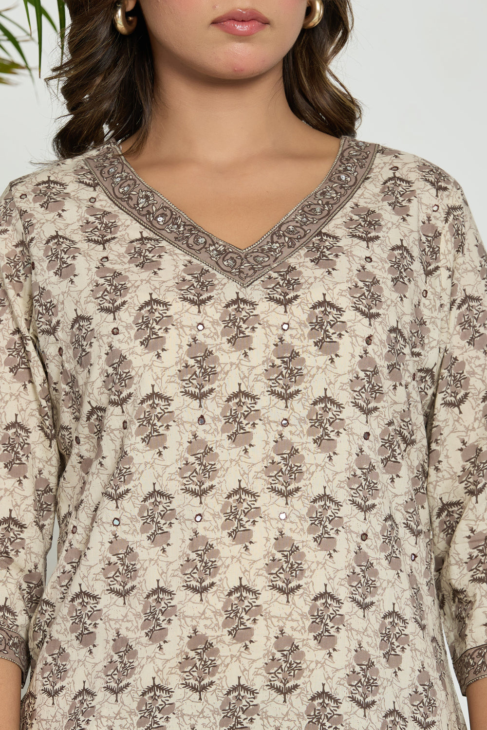 Elevate Ethnic Leaf Motif Women’s Kurta Set