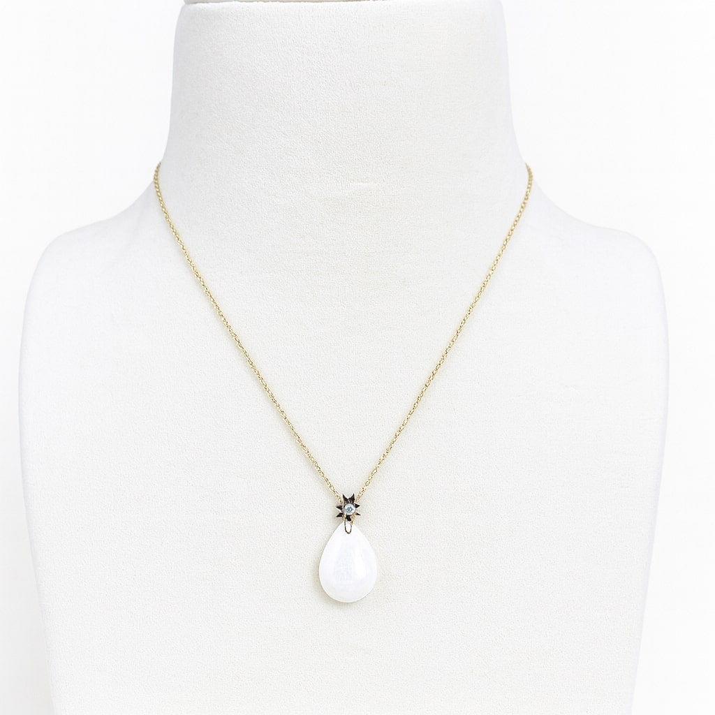 Teardrop Necklace