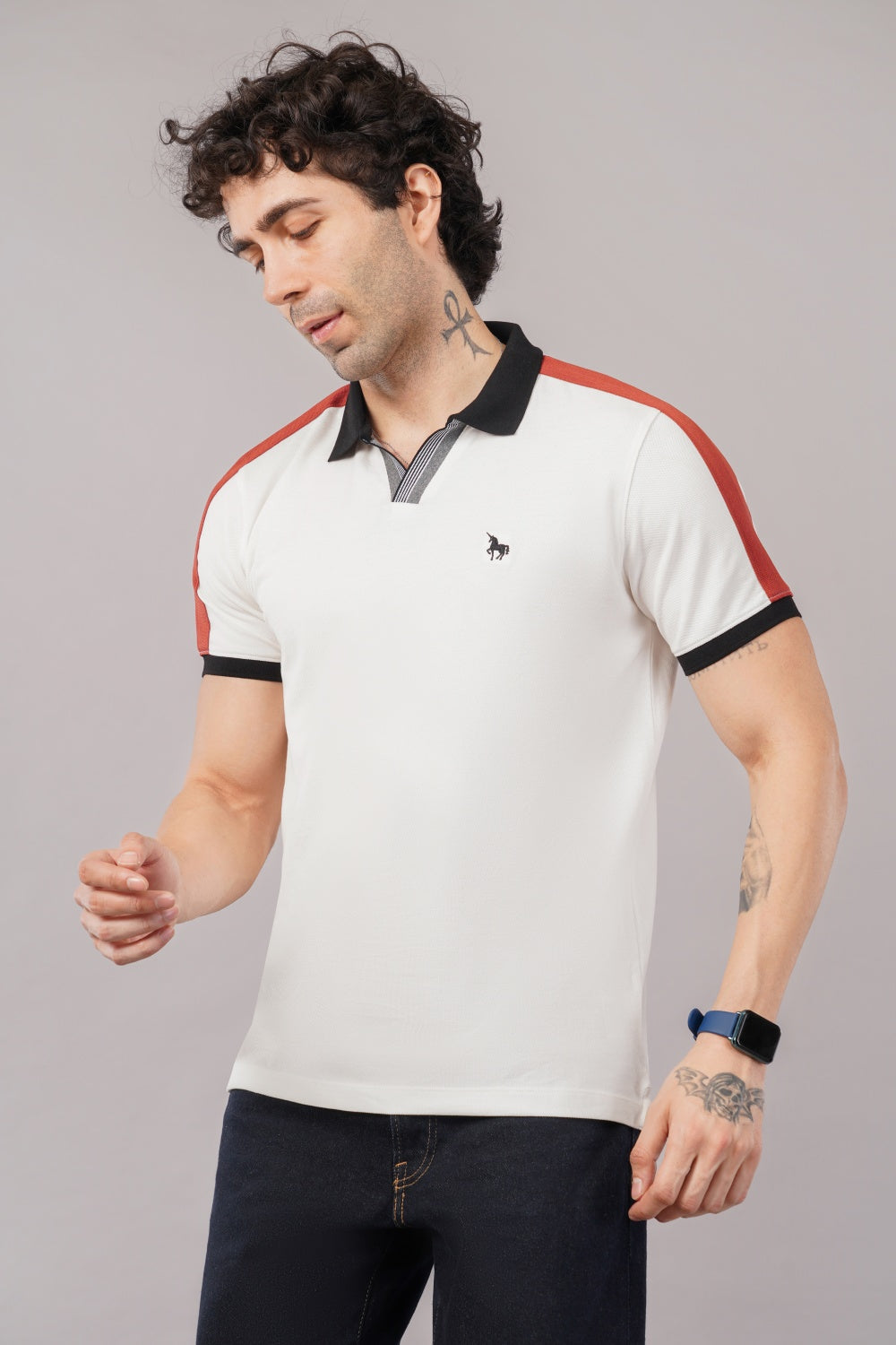 Van Heusen Solid White Rust Shoulder Design Half Sleeve Polo T-shirt