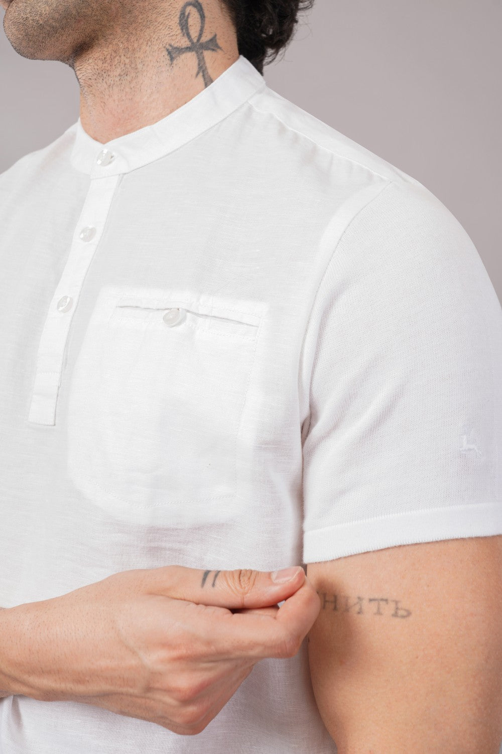 Parx White Solid Round Neck Half Sleeve T-shirt