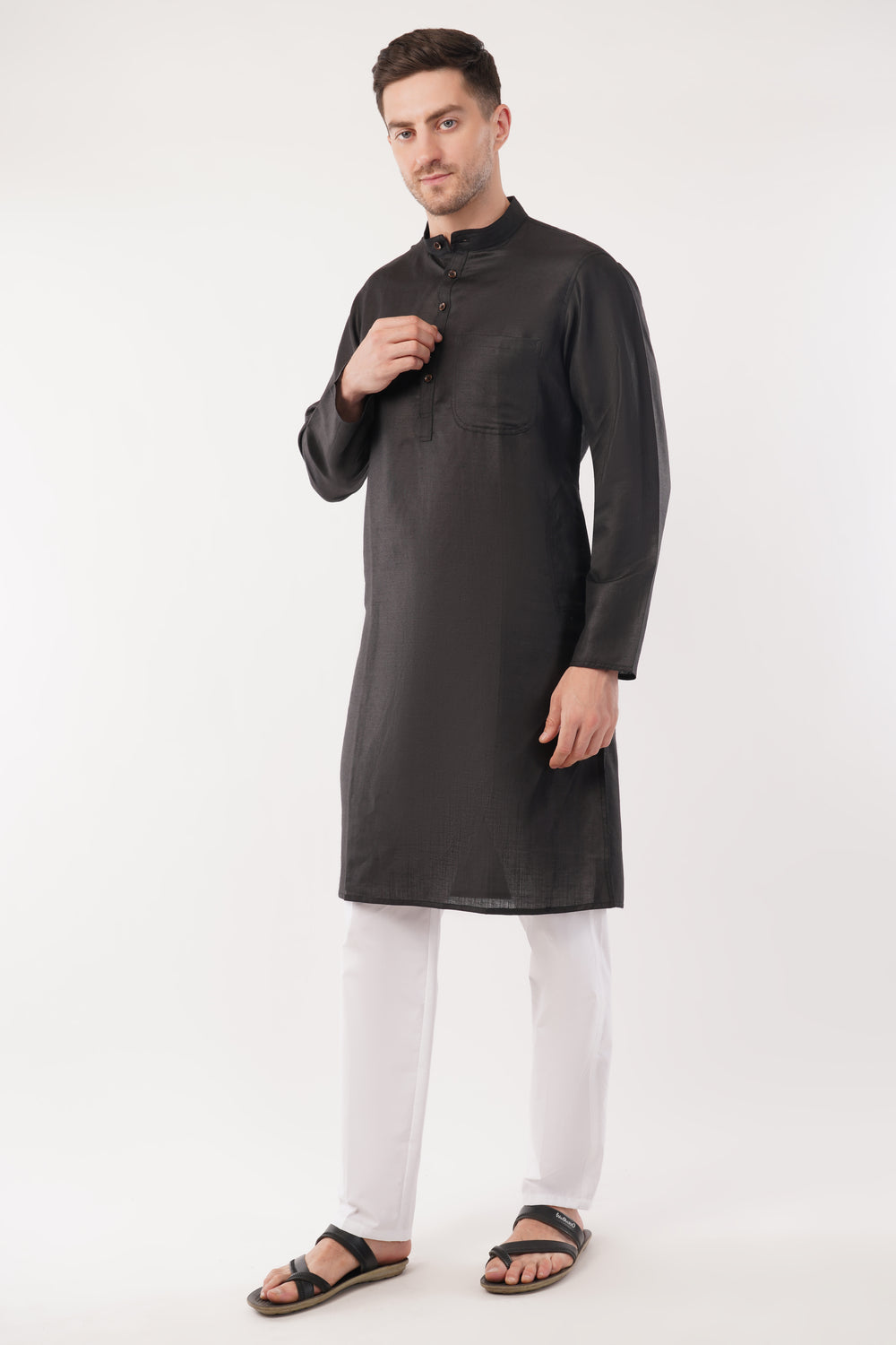 Soul Armor Solid Mandarin Collar Full Sleeve Kurta Set