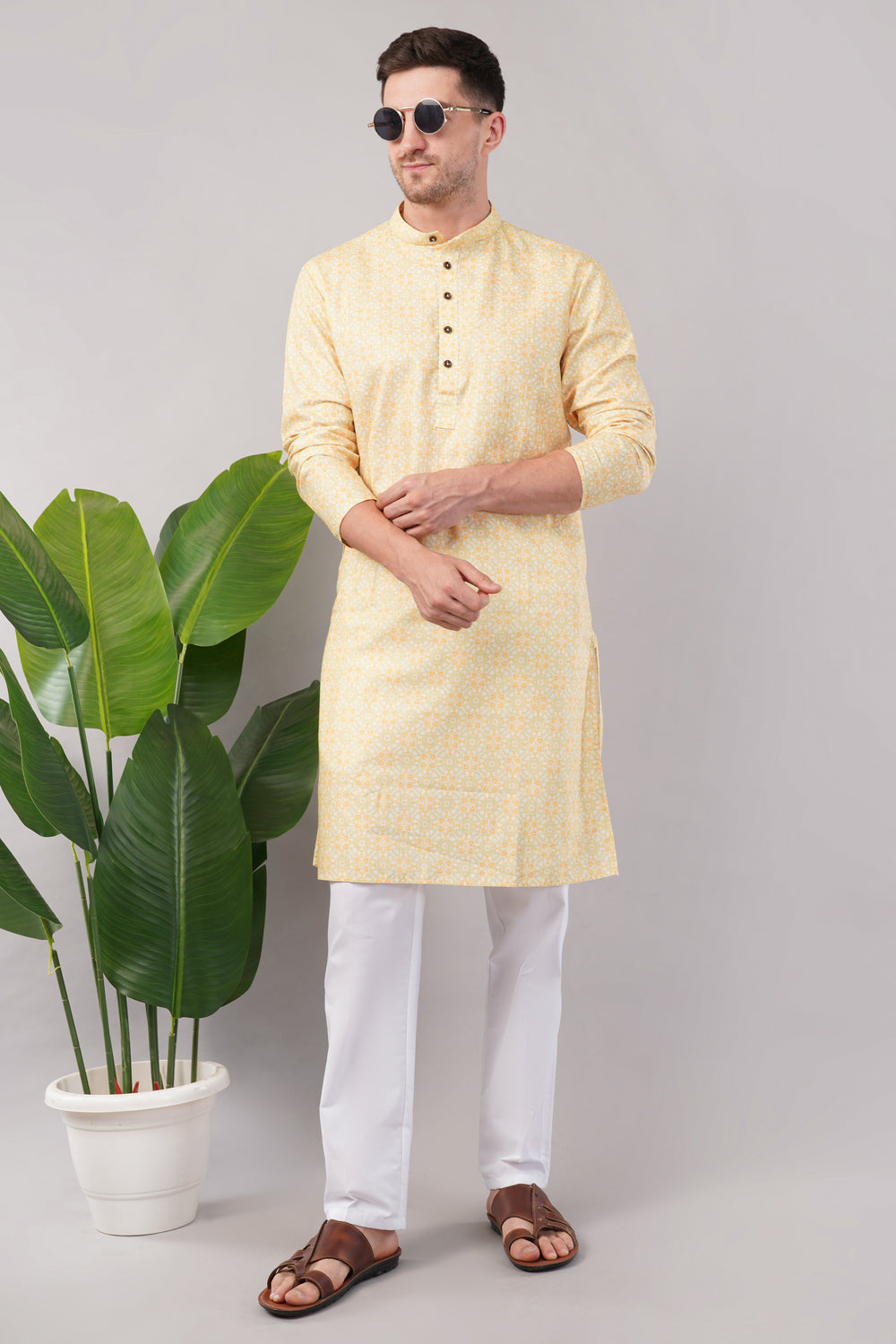 Soul Armor Patterned Festive Wear Straight Hem Kurta Set