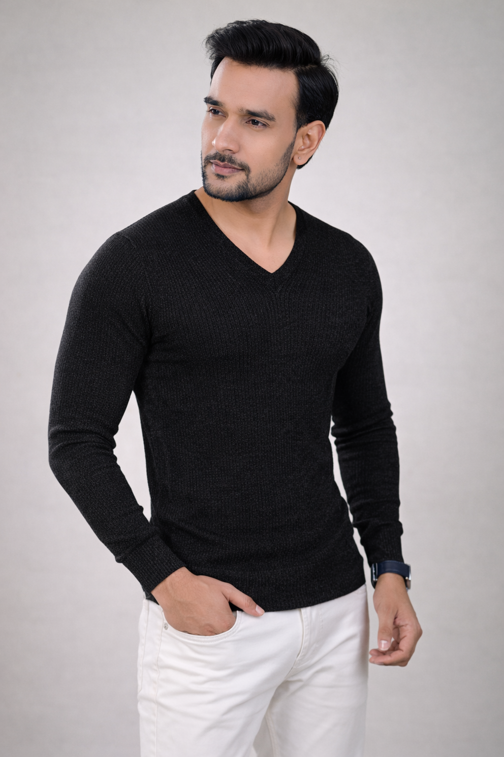 Raymond Solid V-Neck Knit Pullover Sweater