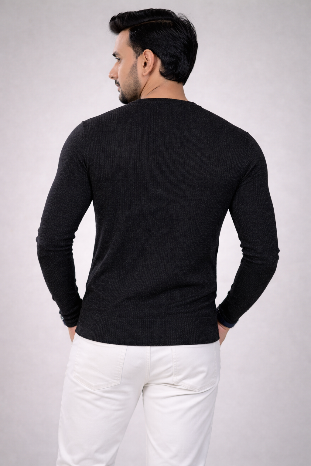 Raymond Solid V-Neck Knit Pullover Sweater